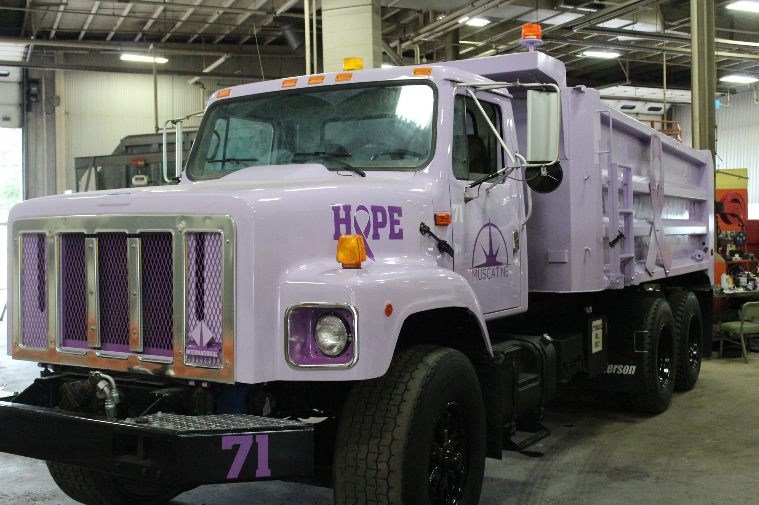 Cancer Awareness City Truck 006