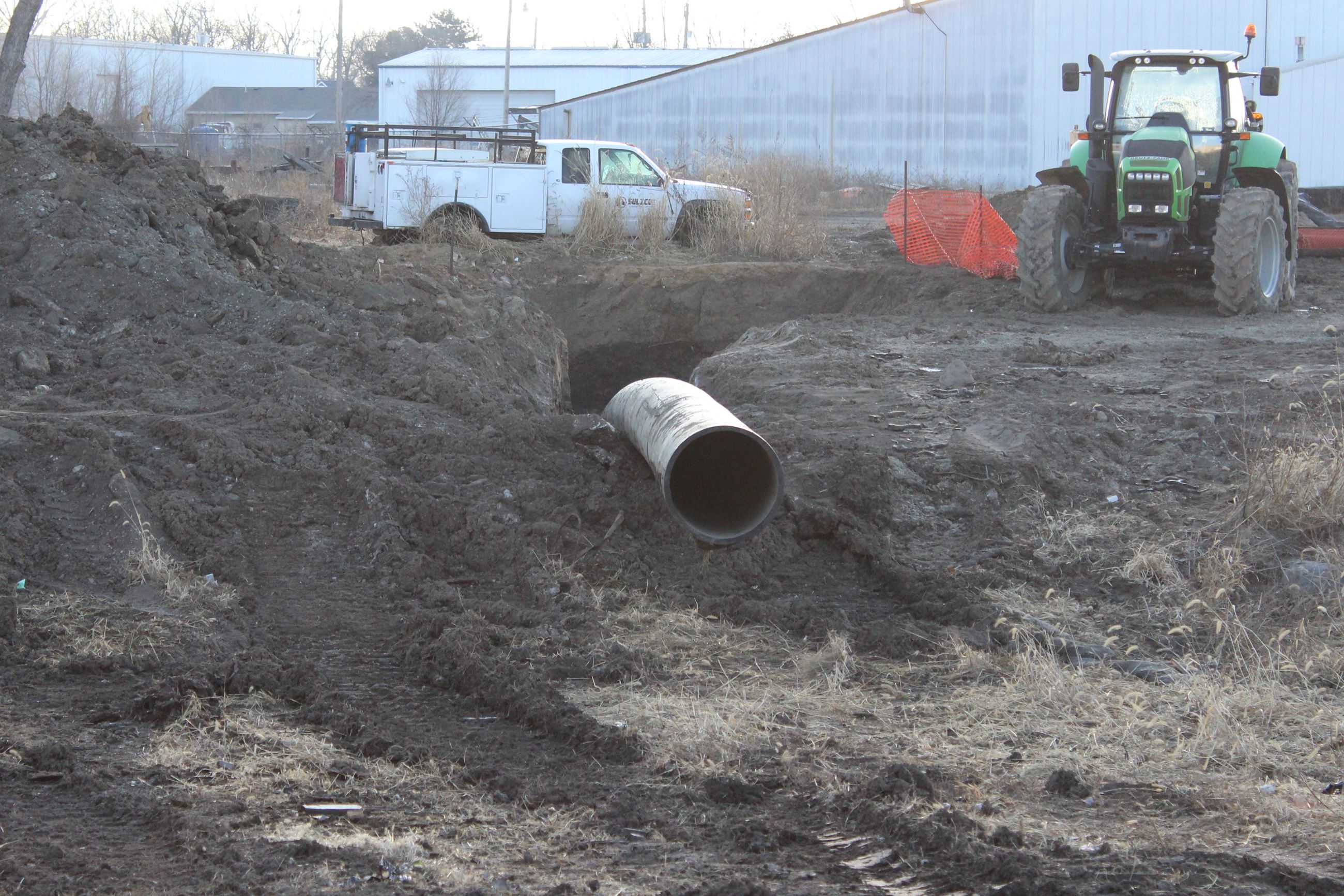 012418 - sewerlinefix015