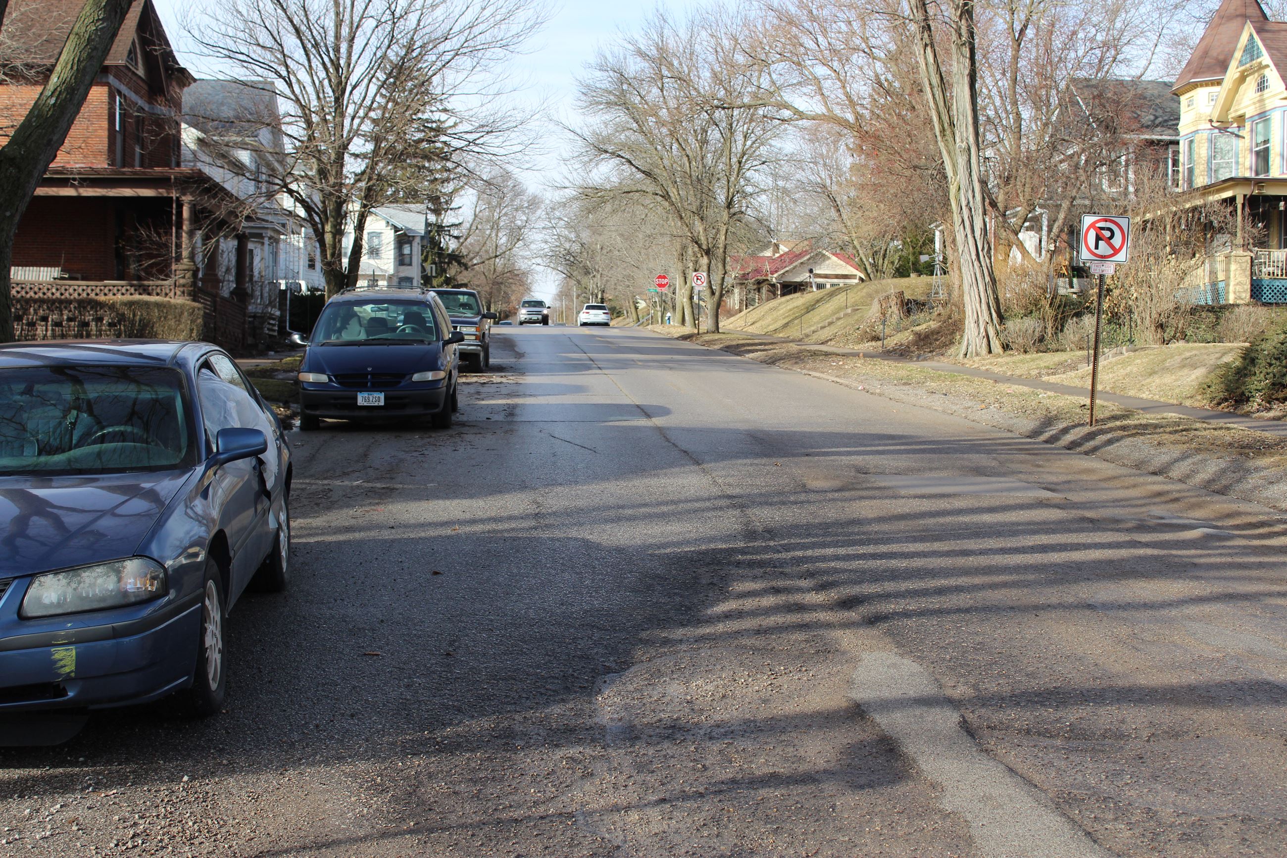 031418 Eighth Street from Chestnut toward Iowa