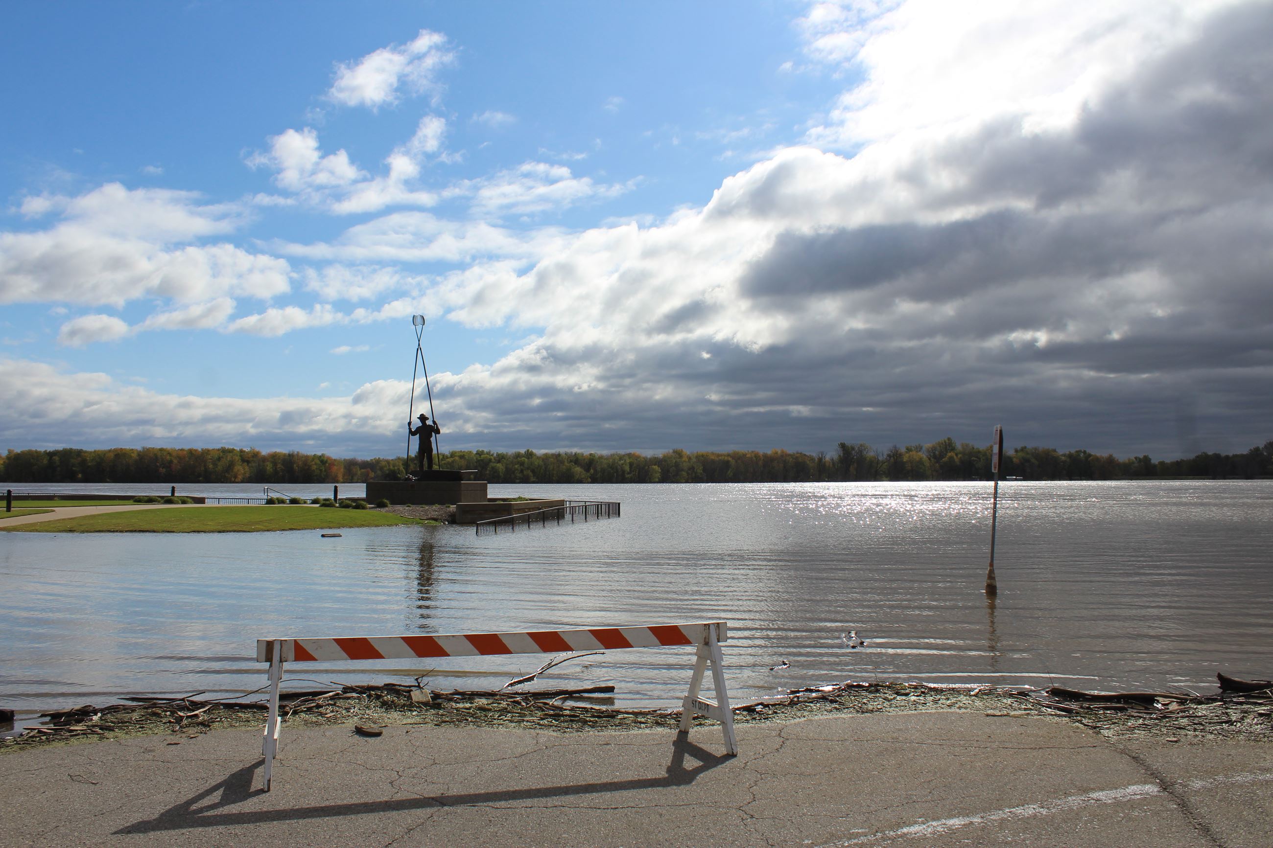 101619 River Flooding 001 (JPG)