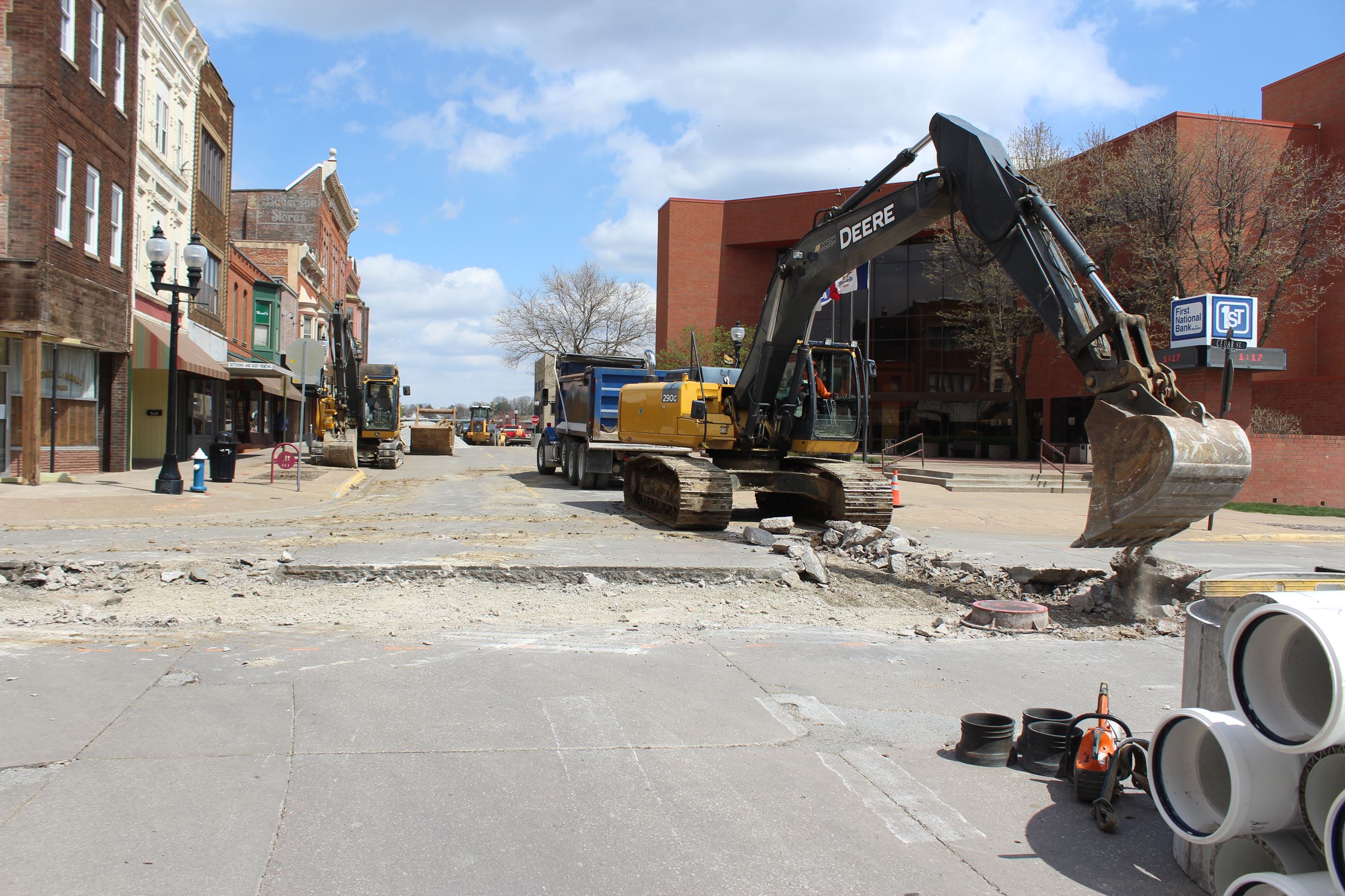 041420 2nd Street removing pavement at Cedar intersection (JPG)