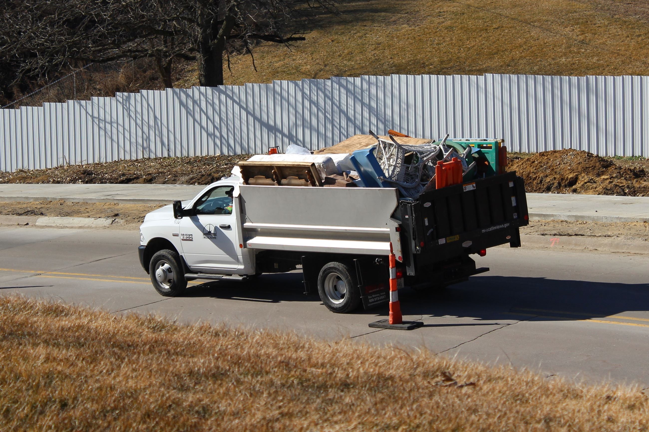 030320 Bulky Waste - Heading to the Station (JPG)