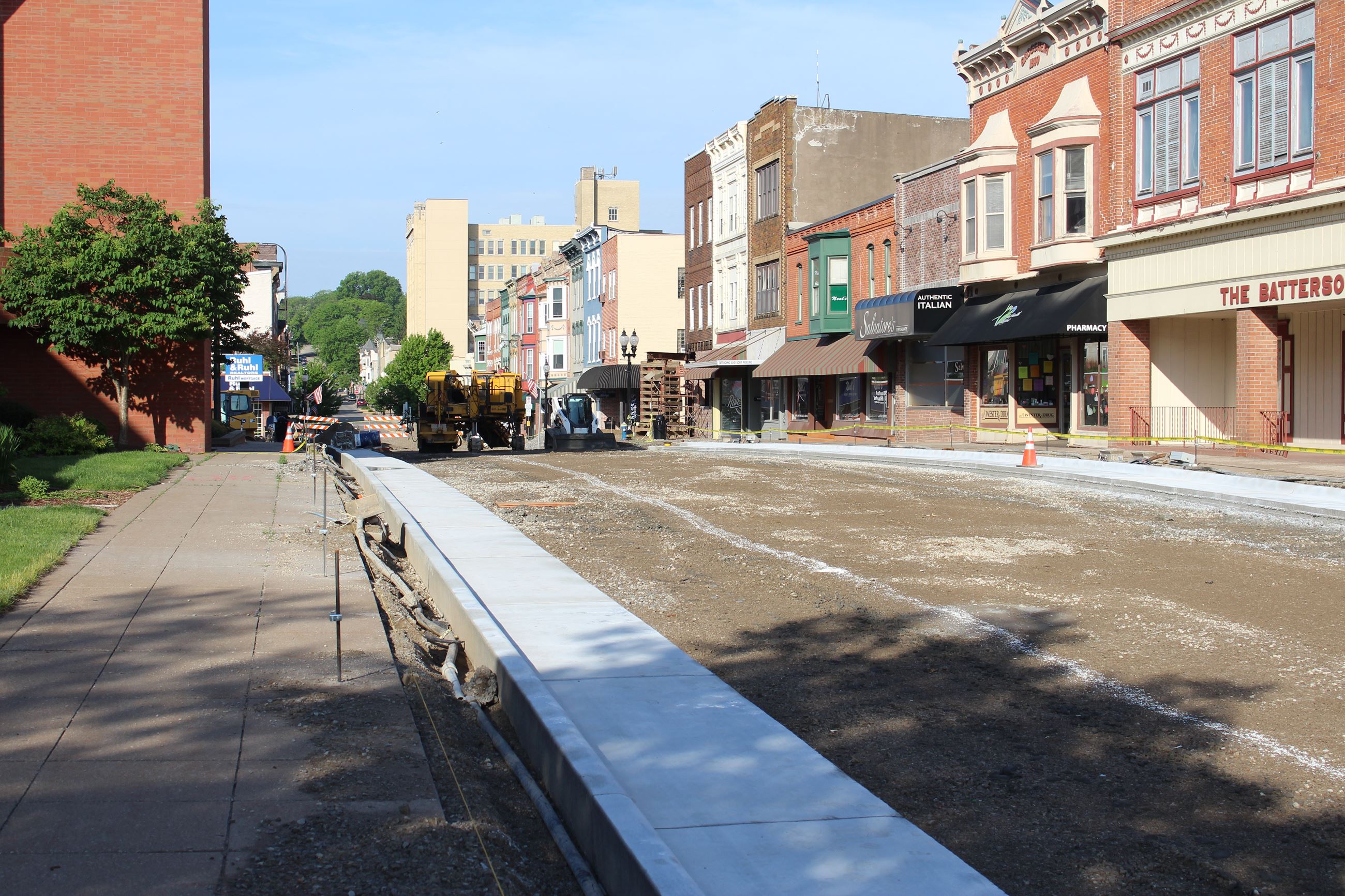 052620 2nd Street Curb n Gutter 001 (JPG)