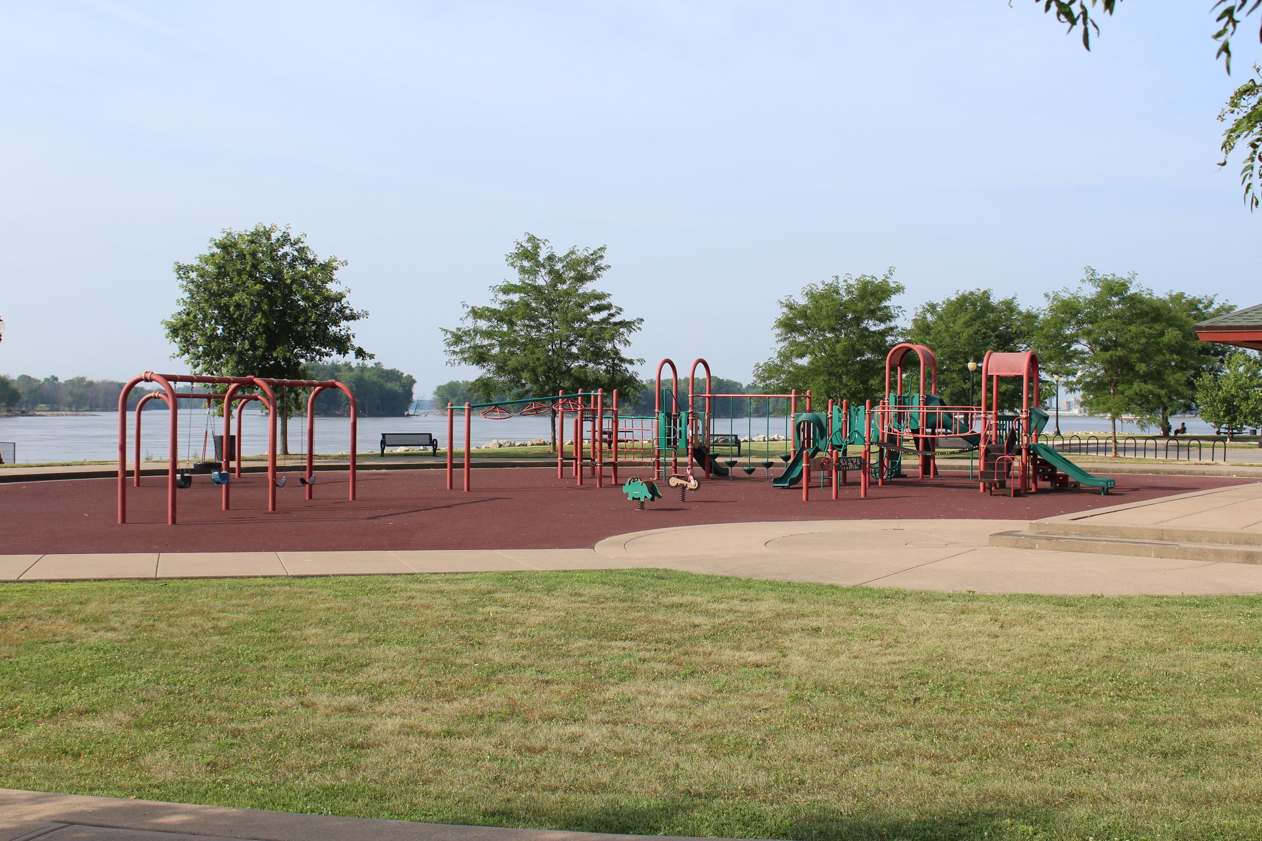 070920 Riverfront Park Playground Equipment 001 (JPG)