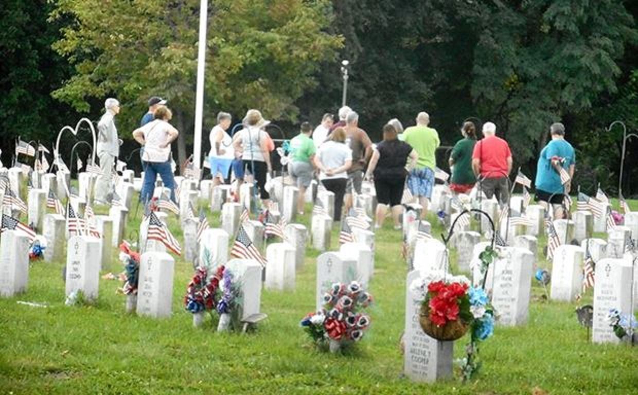 Greenwood Cemetery Walk 01a (JPG)