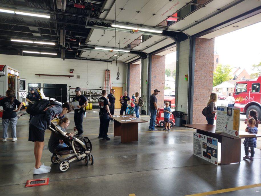 100321 Inside Station 01 (JPG)